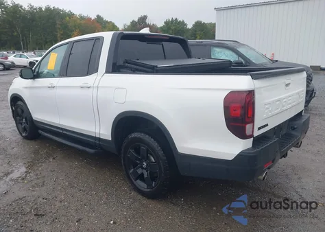 2024 Honda Ridgeline Black Edition z USA, uszkodzony, nr VIN 5FPYK3F86RB014387